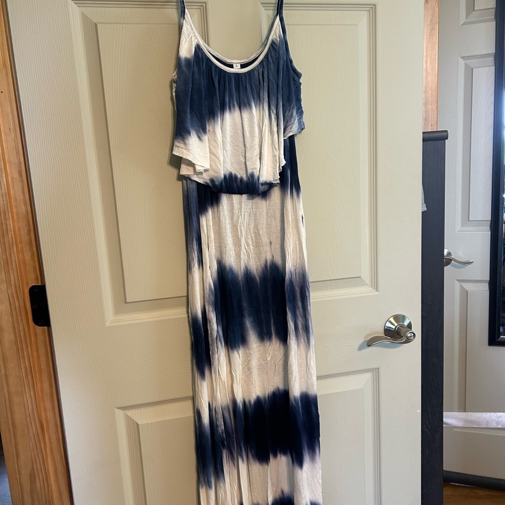 White Mark Navy and White Tie-Dye Maxi Dress